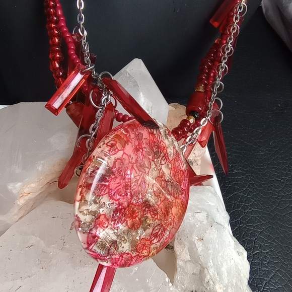 Red Lot Glass & Acrylic Necklaces, Painted Flower Dangle Earrings, Fashion Ring - Picture 7 of 9